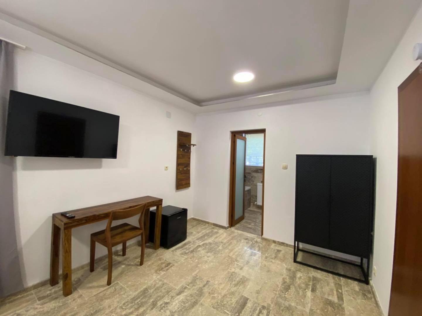 D Villa مينيرال باني المظهر الخارجي الصورة